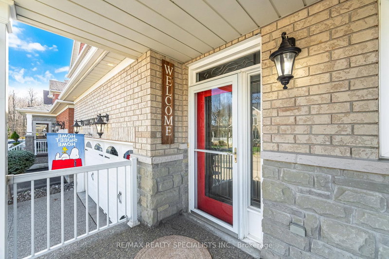 187 Cooke Cres, Milton, L9T 6E4 | Image 2