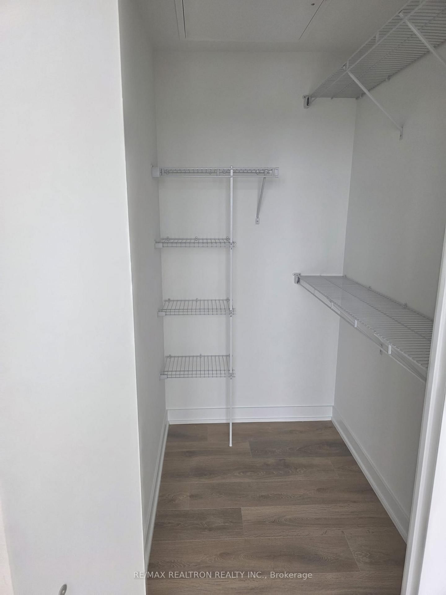 1 Fairview Road E, Unit 1509 - Photo 19