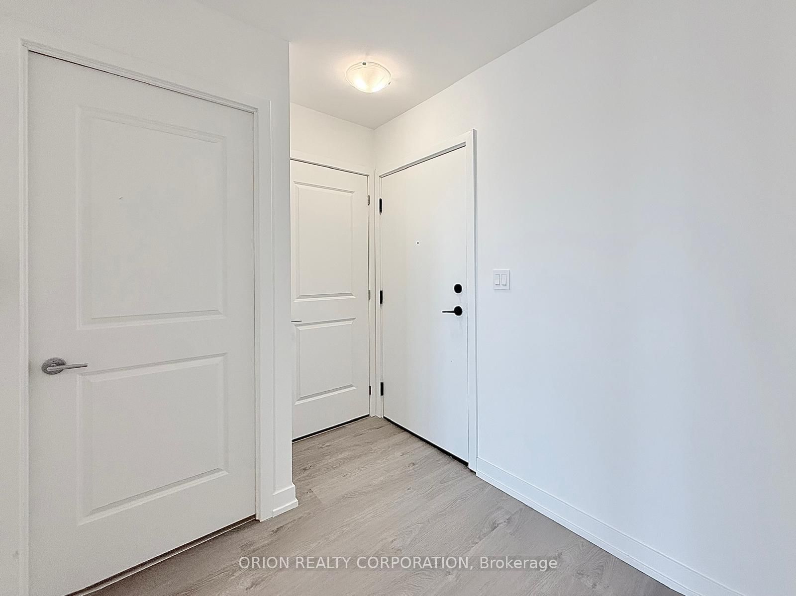 556 Marlee Avenue, Unit 617 - Photo 2