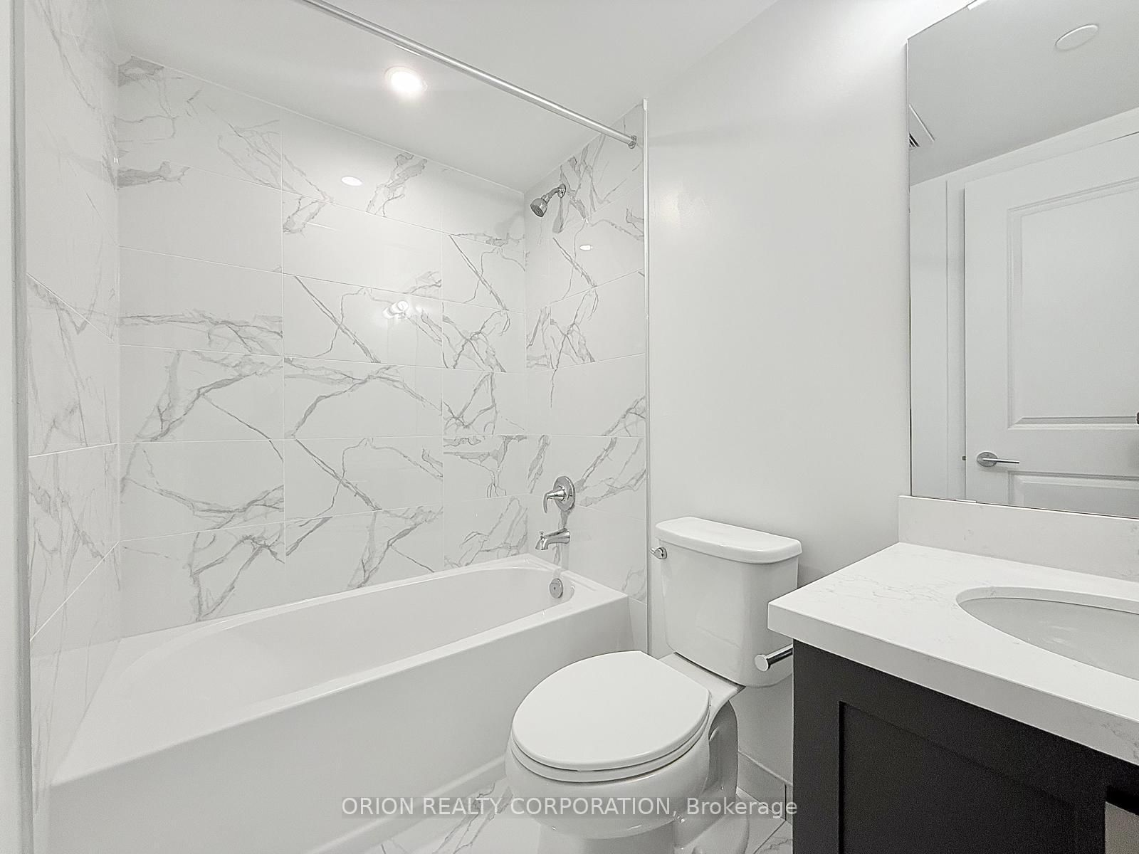 556 Marlee Avenue, Unit 617 - Photo 8