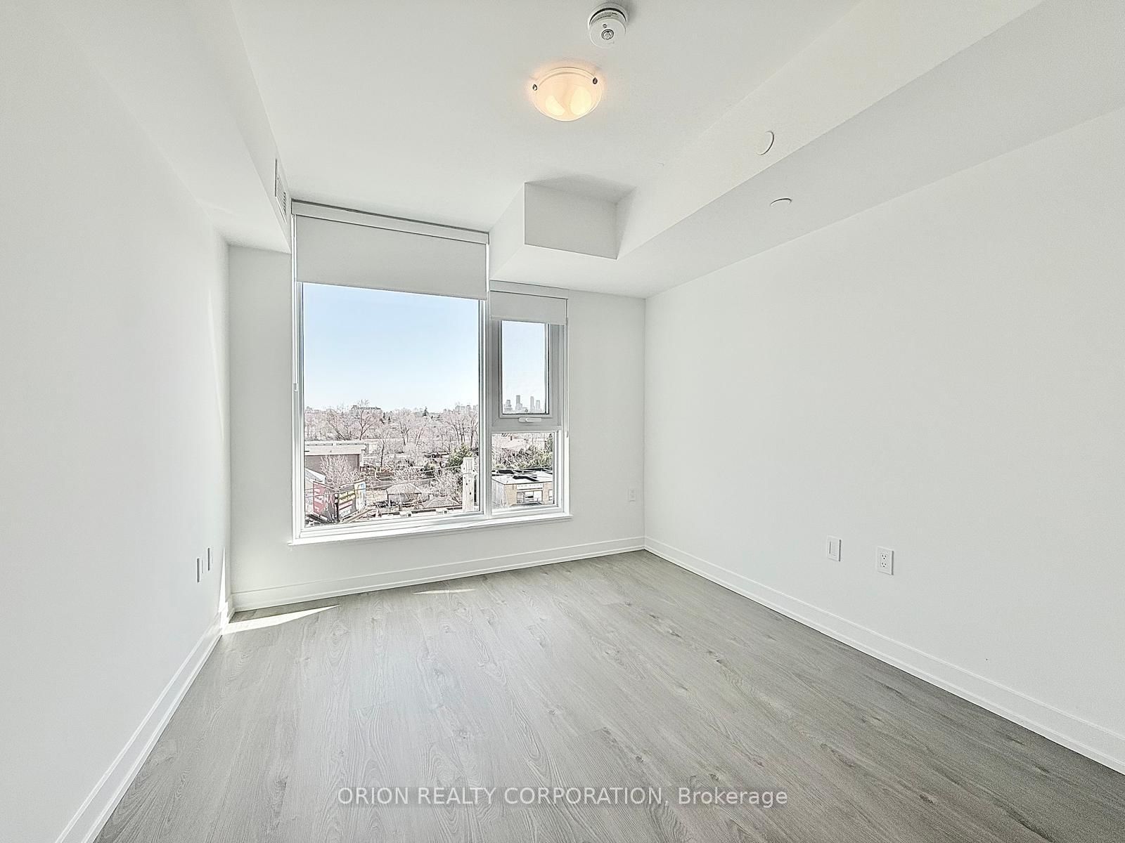 556 Marlee Avenue, Unit 617 - Photo 9