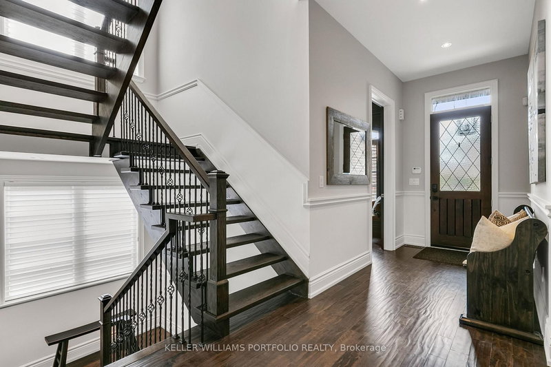 25 Prennan Ave, Toronto, M9B 4B7 | Image 3