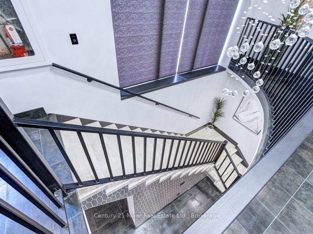 88 Dunn Street, Unit 102 - Photo 11