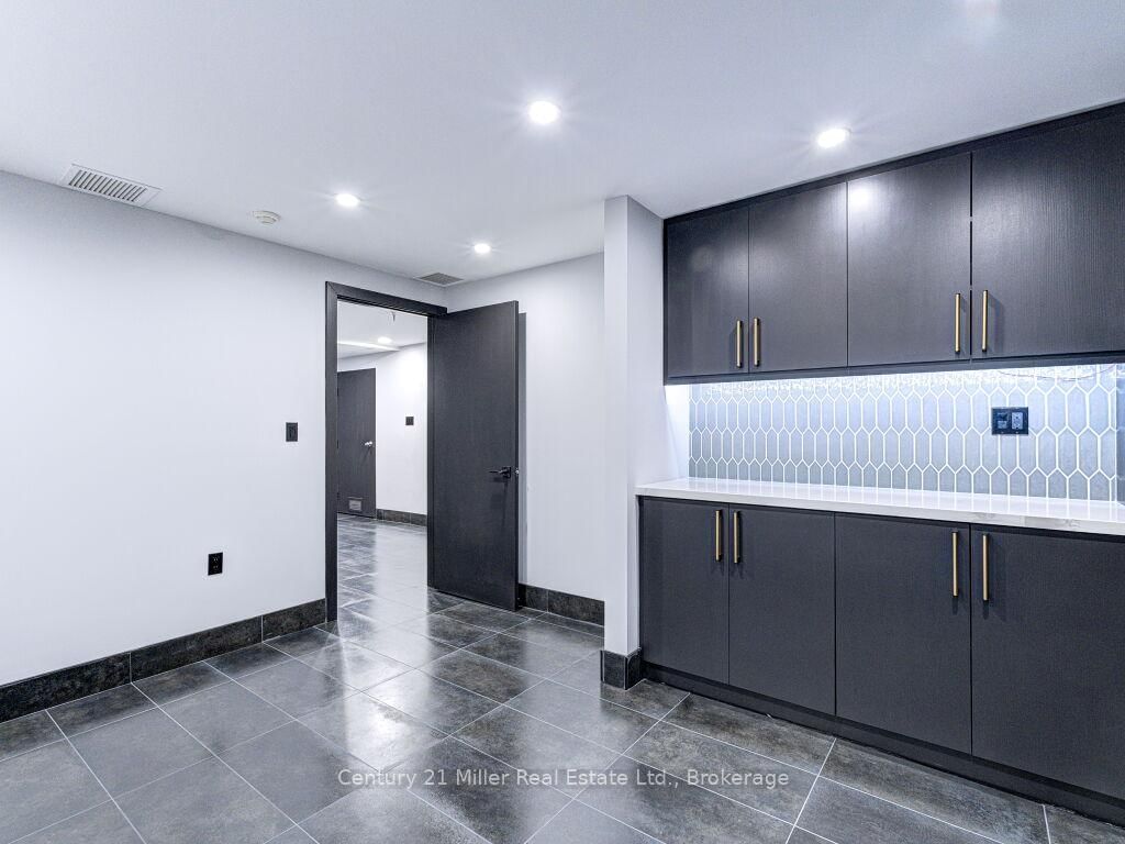 88 Dunn Street, Unit 102 - Photo 17