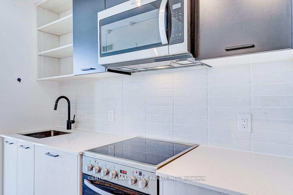 2300 St Clair Avenue W, Unit 433 - Photo 14