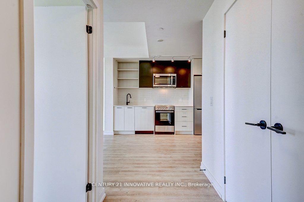 2300 St Clair Avenue W, Unit 433 - Photo 20