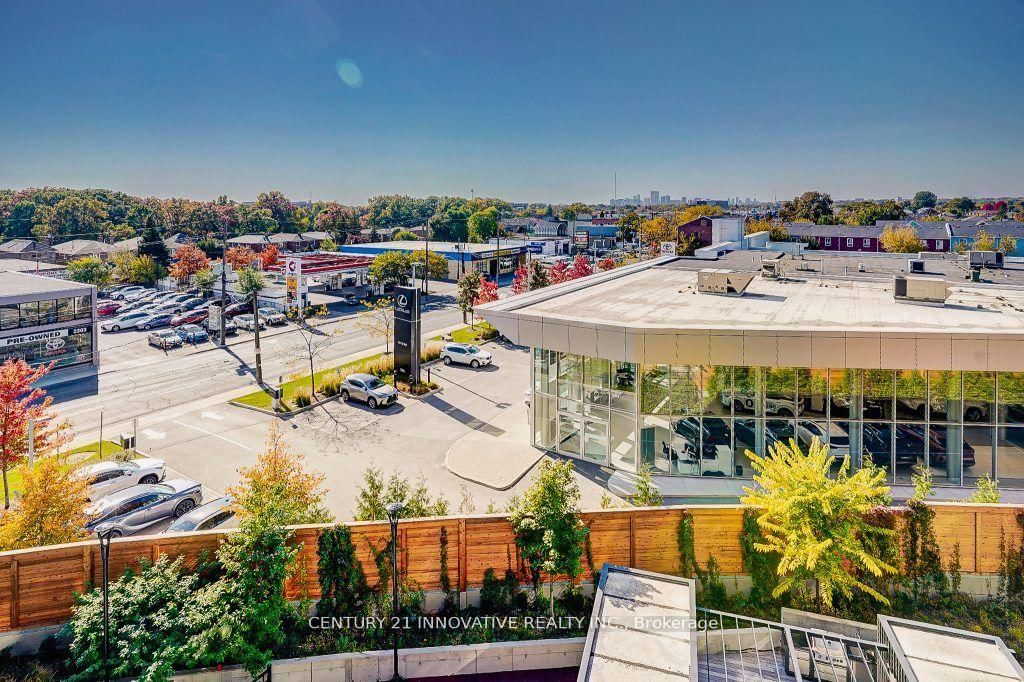 2300 St Clair Avenue W, Unit 433 - Photo 22