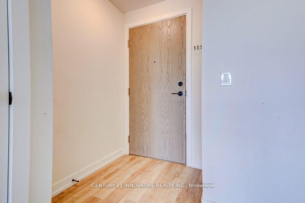 2300 St Clair Avenue W, Unit 433 - Photo 6