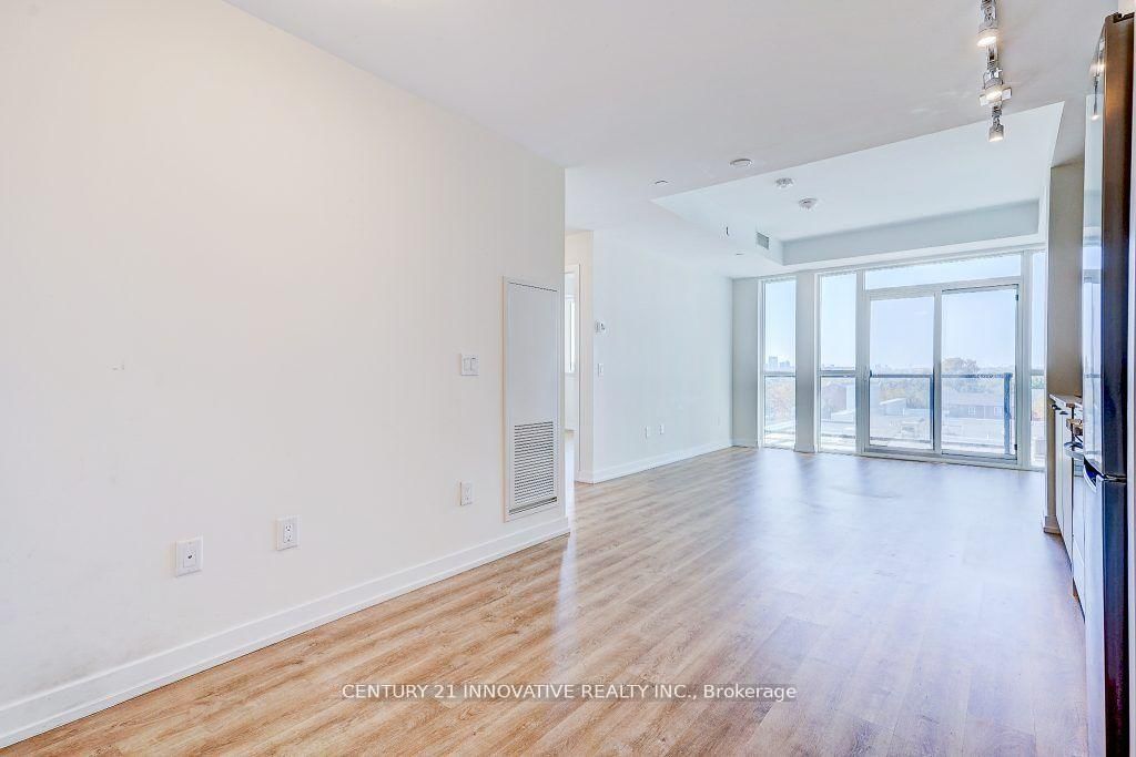 2300 St Clair Avenue W, Unit 433 - Photo 7
