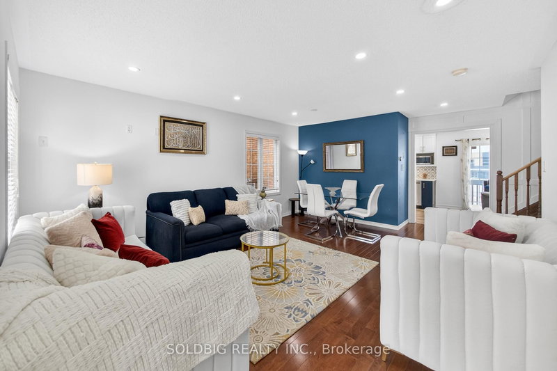 424 Chandler Cres, Milton, L9T 0S9 | Image 3