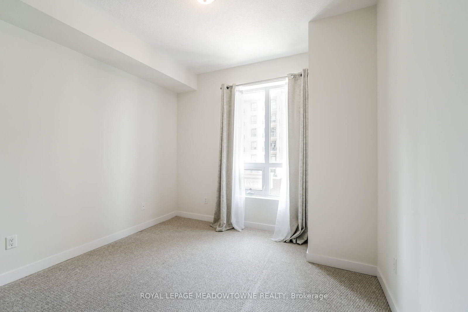 2486 Old Bronte Road, Unit 402 - Photo 15