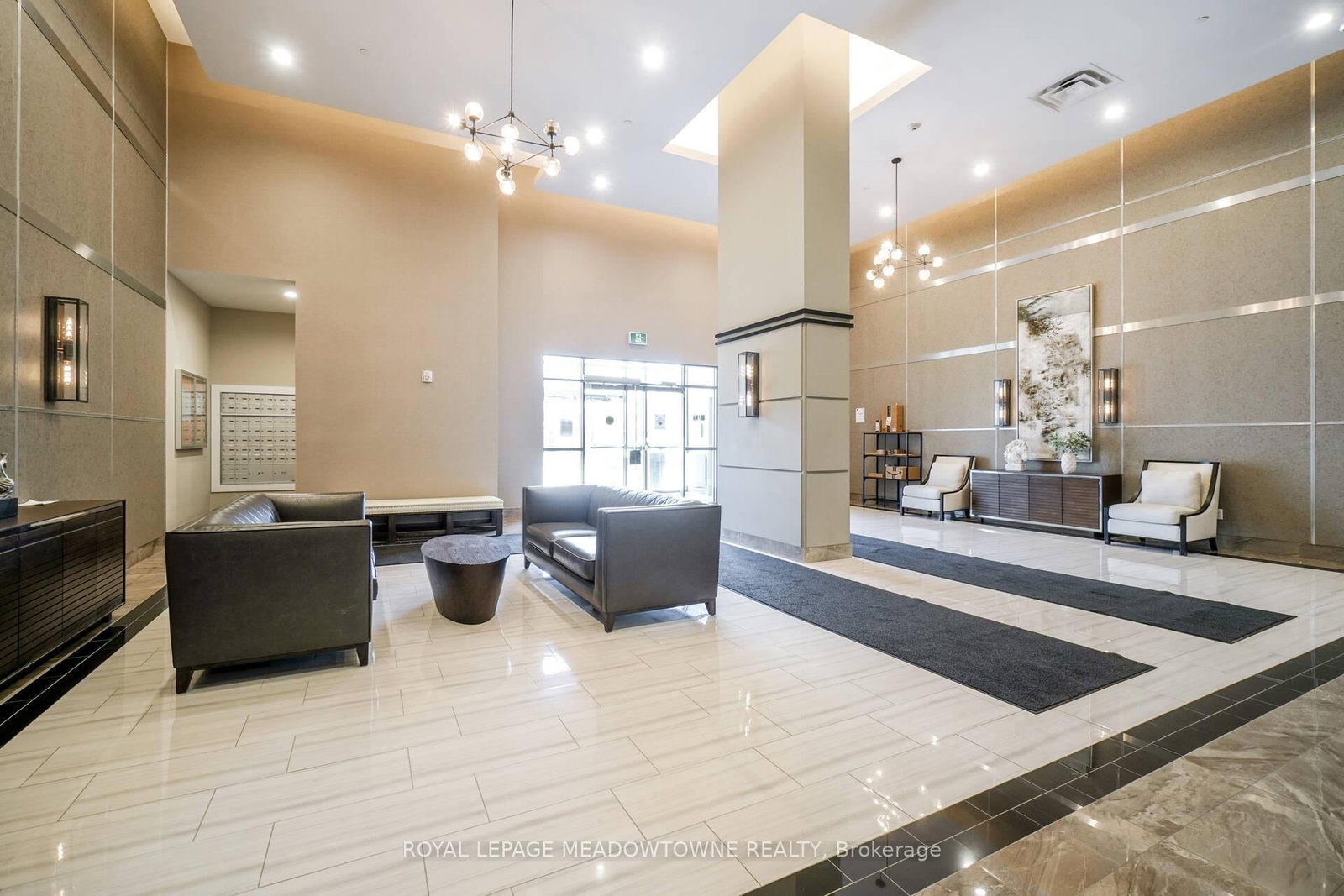 2486 Old Bronte Road, Unit 402 - Photo 2