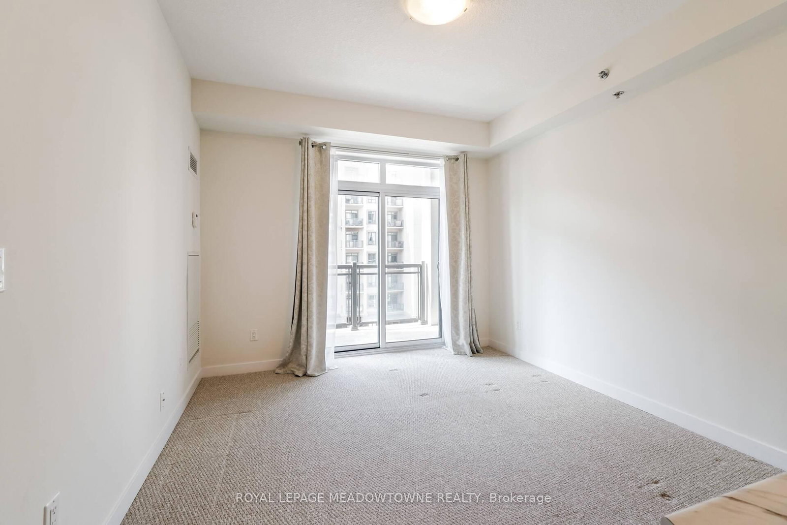 2486 Old Bronte Road, Unit 402 - Photo 4