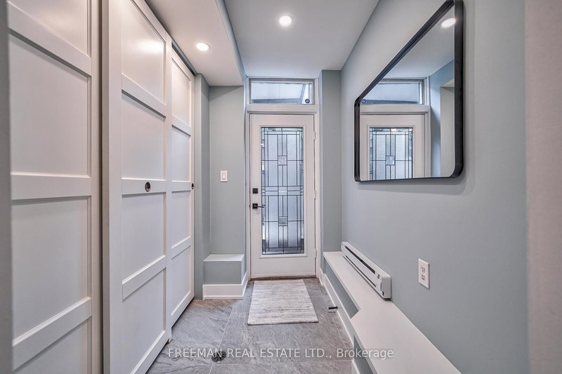 B - 351 Windermere Ave, Toronto, M6S 3L1 | Image 2