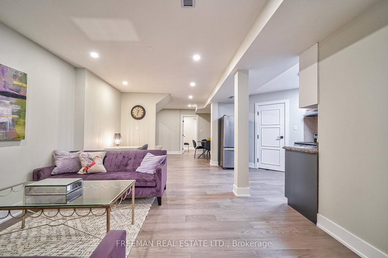 B - 351 Windermere Ave, Toronto, M6S 3L1 | Image 3