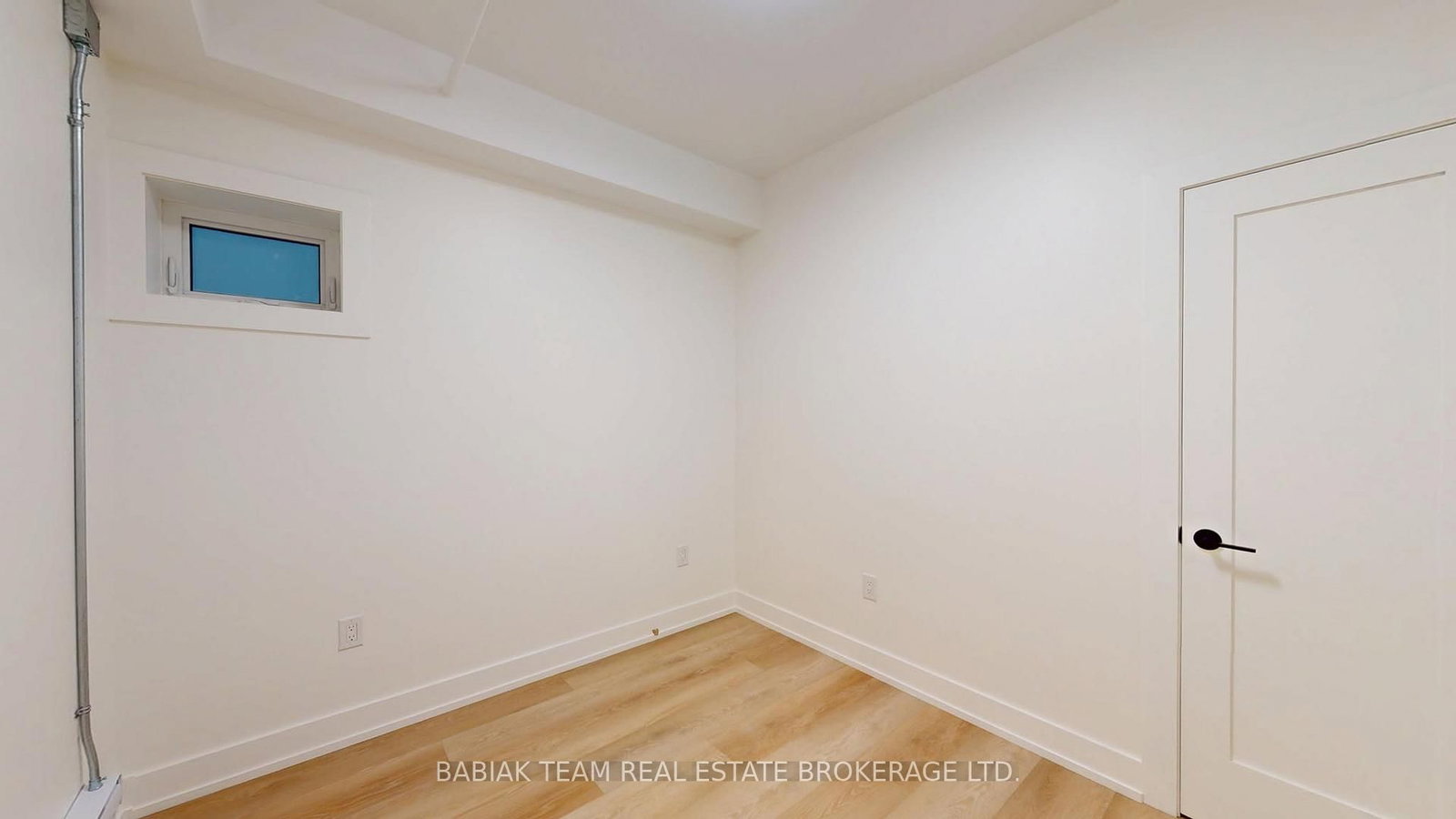 656 Annette Street, Unit 102 - Photo 16