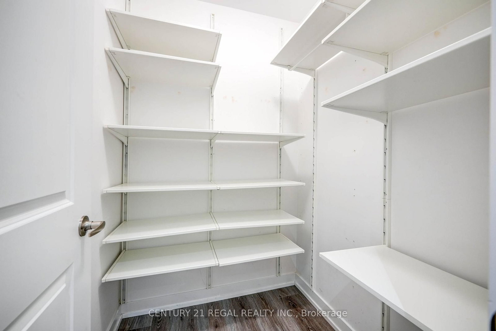 867 Wilson Avenue, Unit 5B - Photo 19