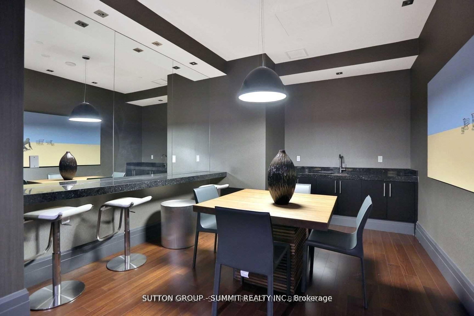 55 Speers Road, Unit 209 - Photo 18