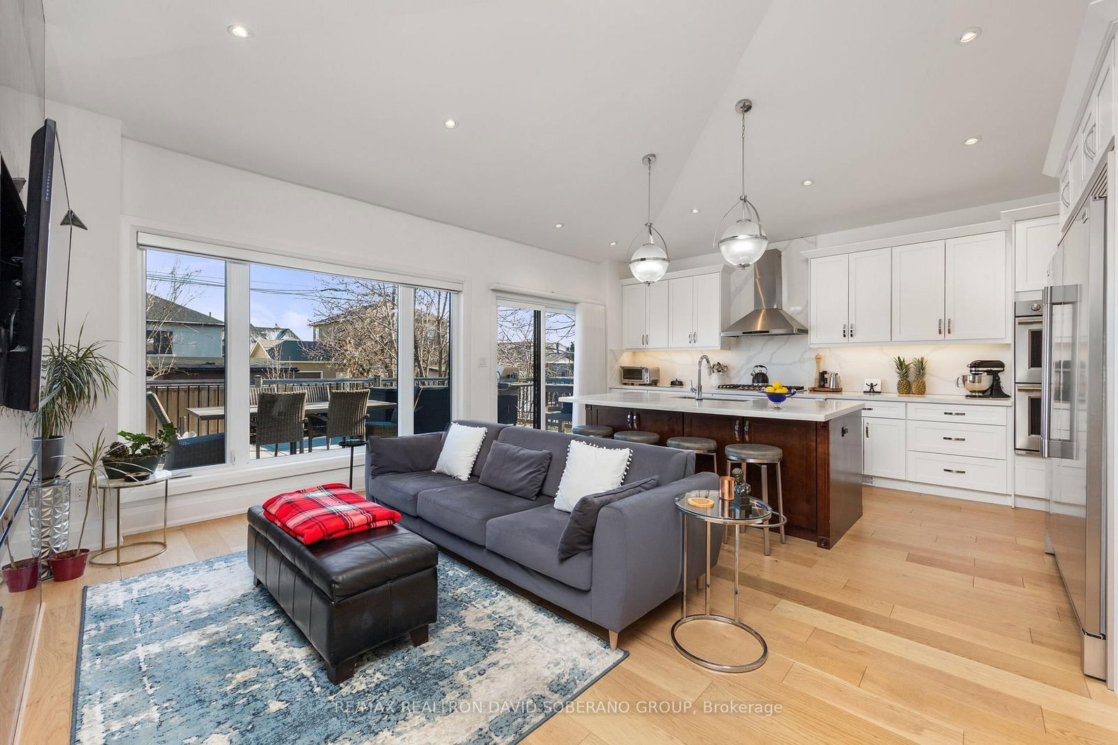 105 Winston Park Boulevard - Photo 10