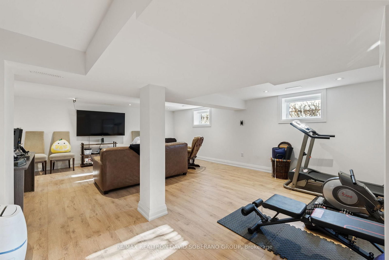 105 Winston Park Boulevard - Photo 33