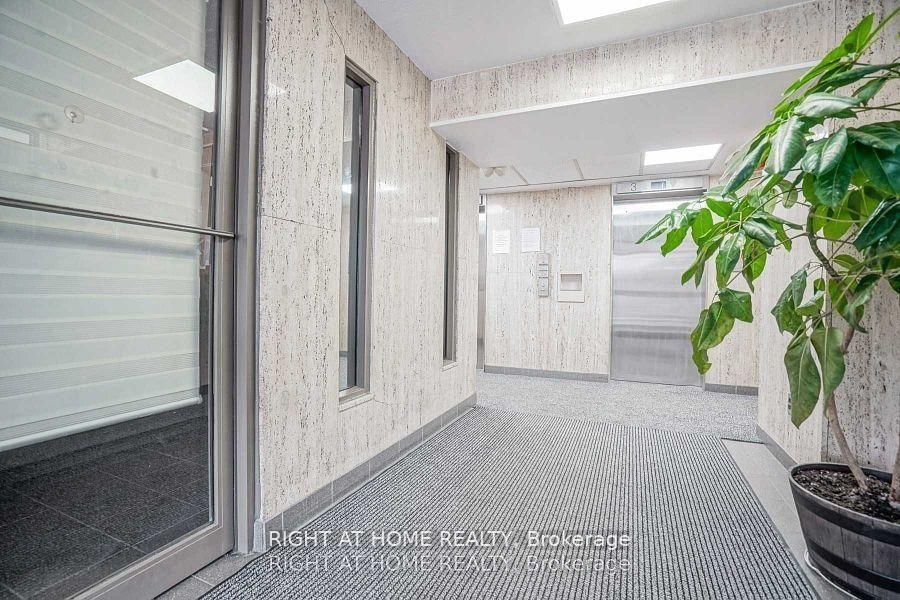 235 Grandravine Drive, Unit 1607 - Photo 3