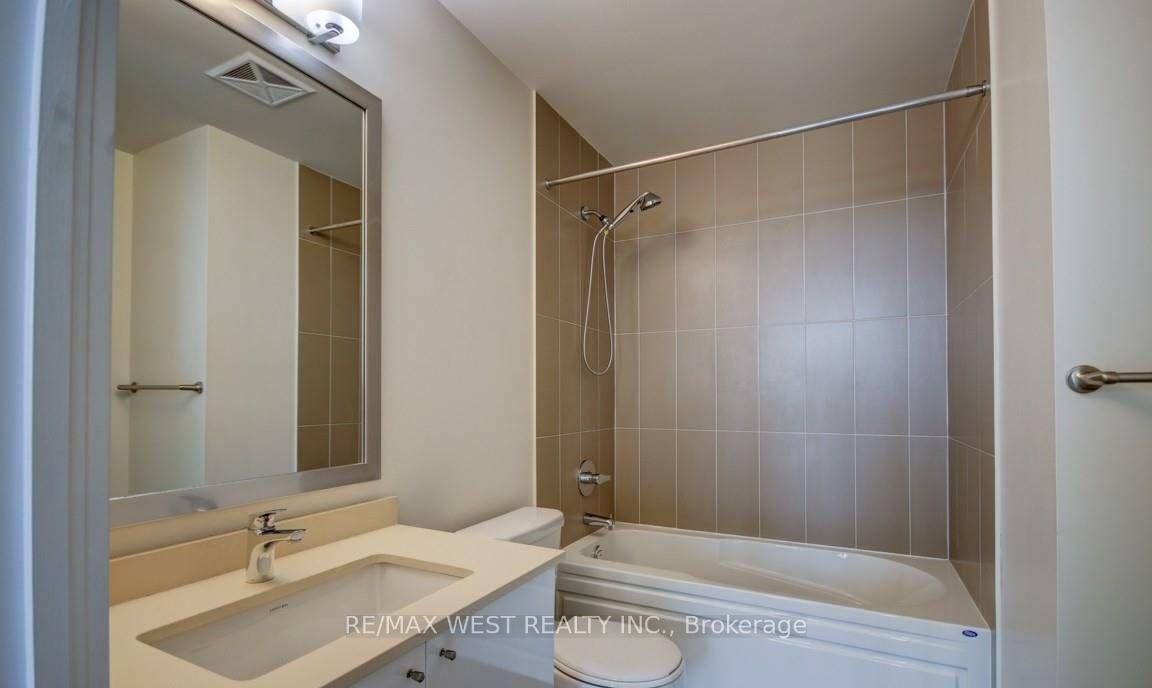 3975 Grand Park Drive, Unit 601 - Photo 21