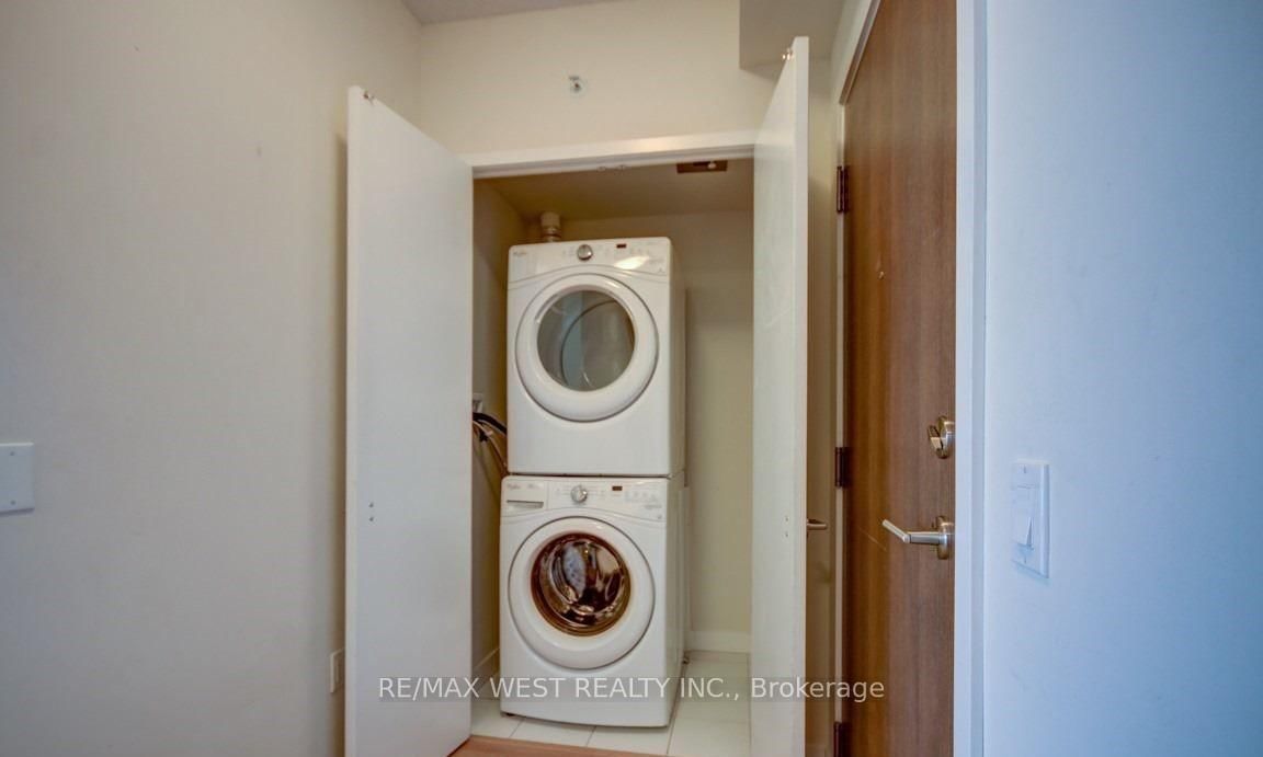 3975 Grand Park Drive, Unit 601 - Photo 7