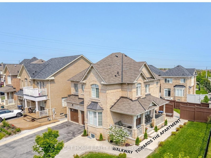 8 Nightland Crt, Brampton, L6Y 0A5 | Image 2