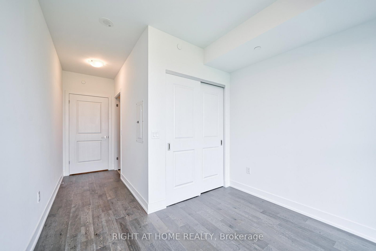 1063 Douglas Mccurdy Comm Circle - Photo 11