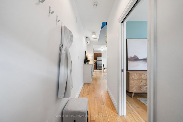 95 1/2 Fuller Avenue