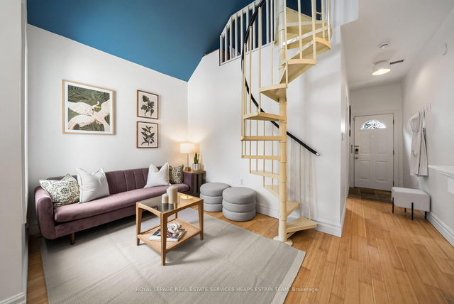 95 1/2 Fuller Avenue