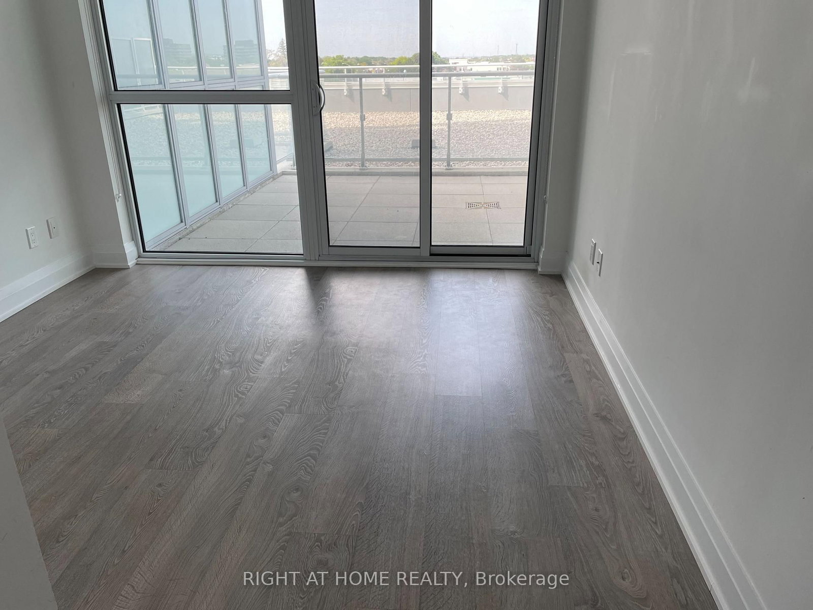 55 Speers Road, Unit 410 - Photo 12