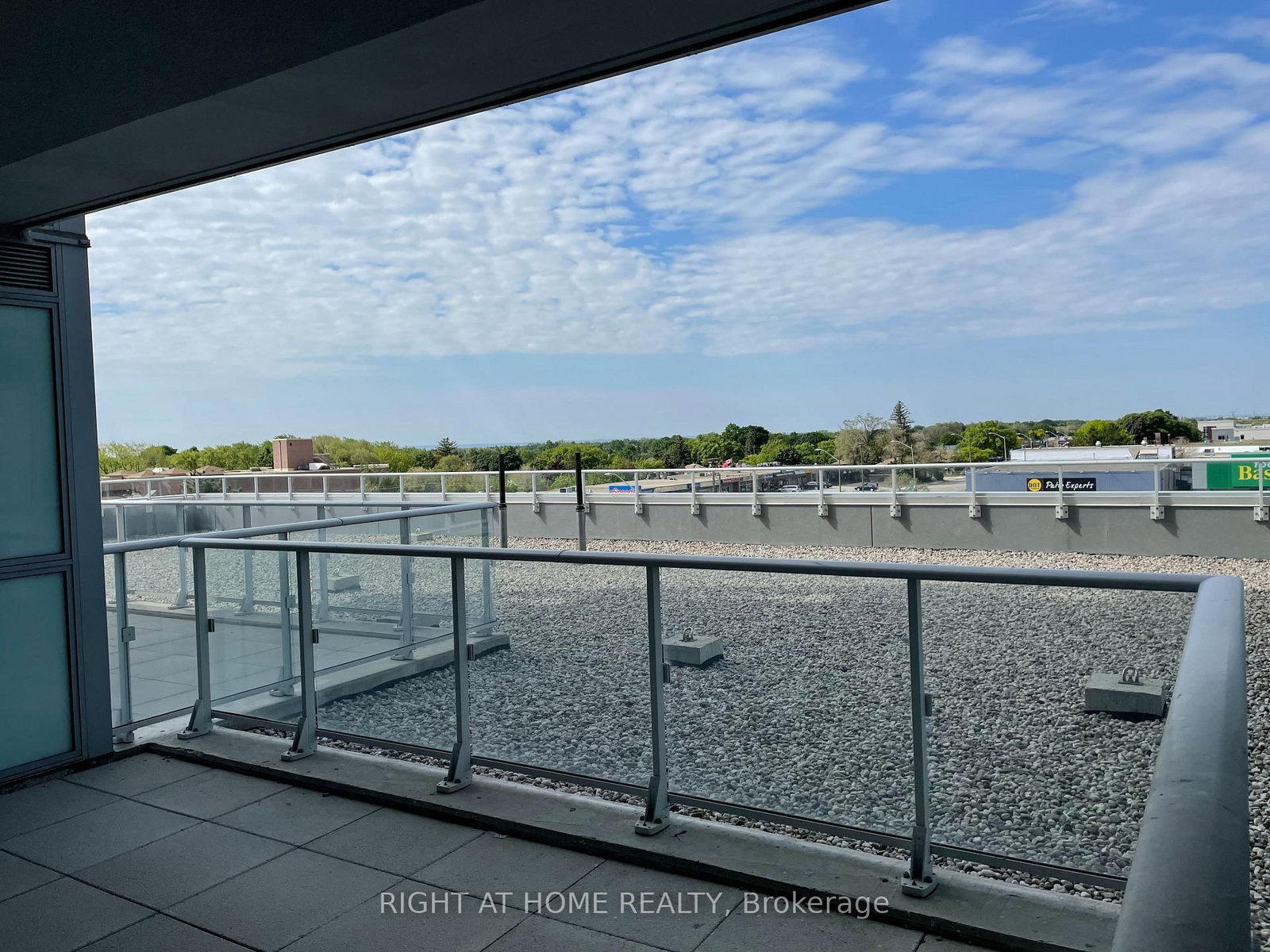 55 Speers Road, Unit 410 - Photo 18