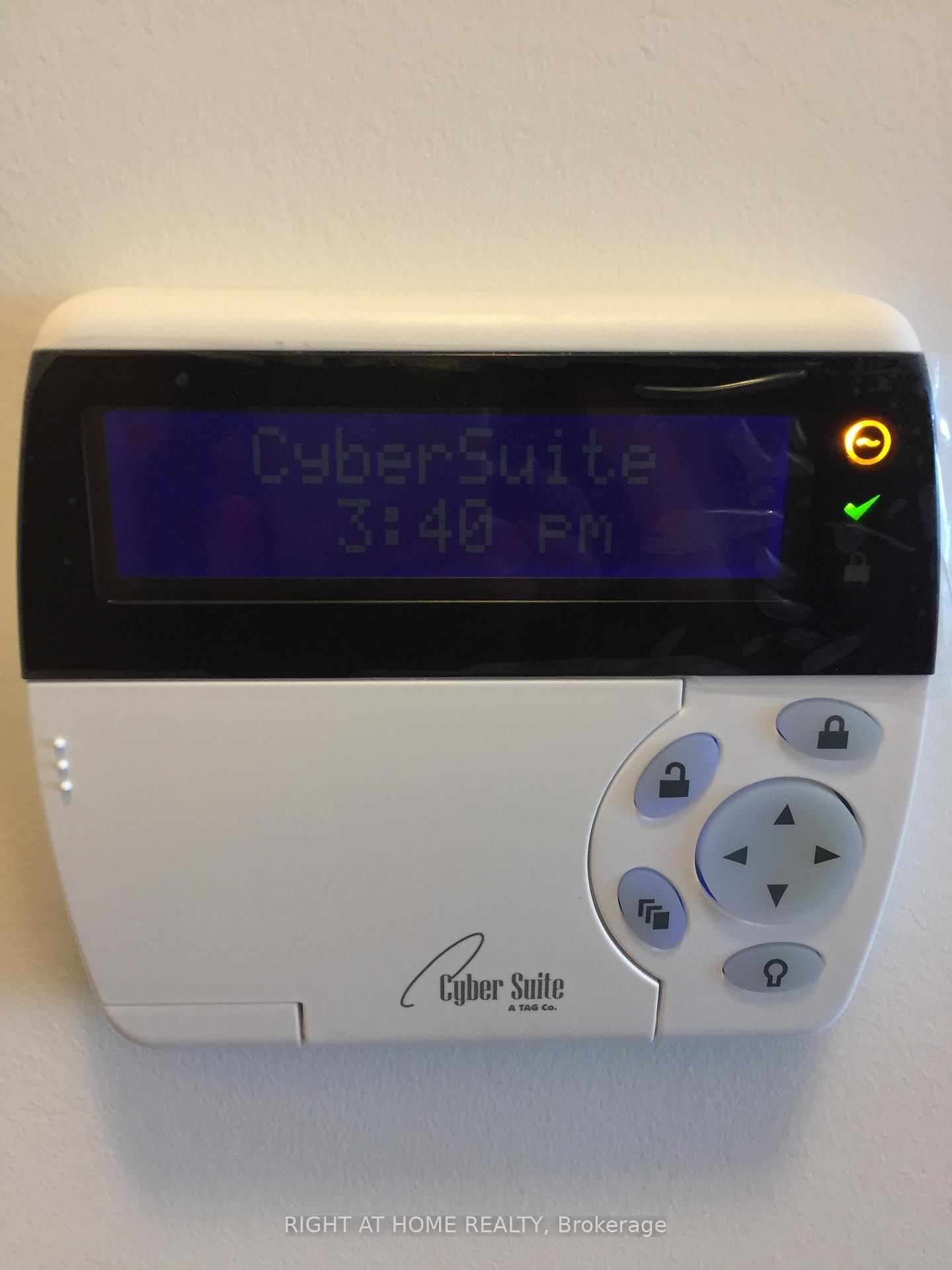 55 Speers Road, Unit 410 - Photo 21