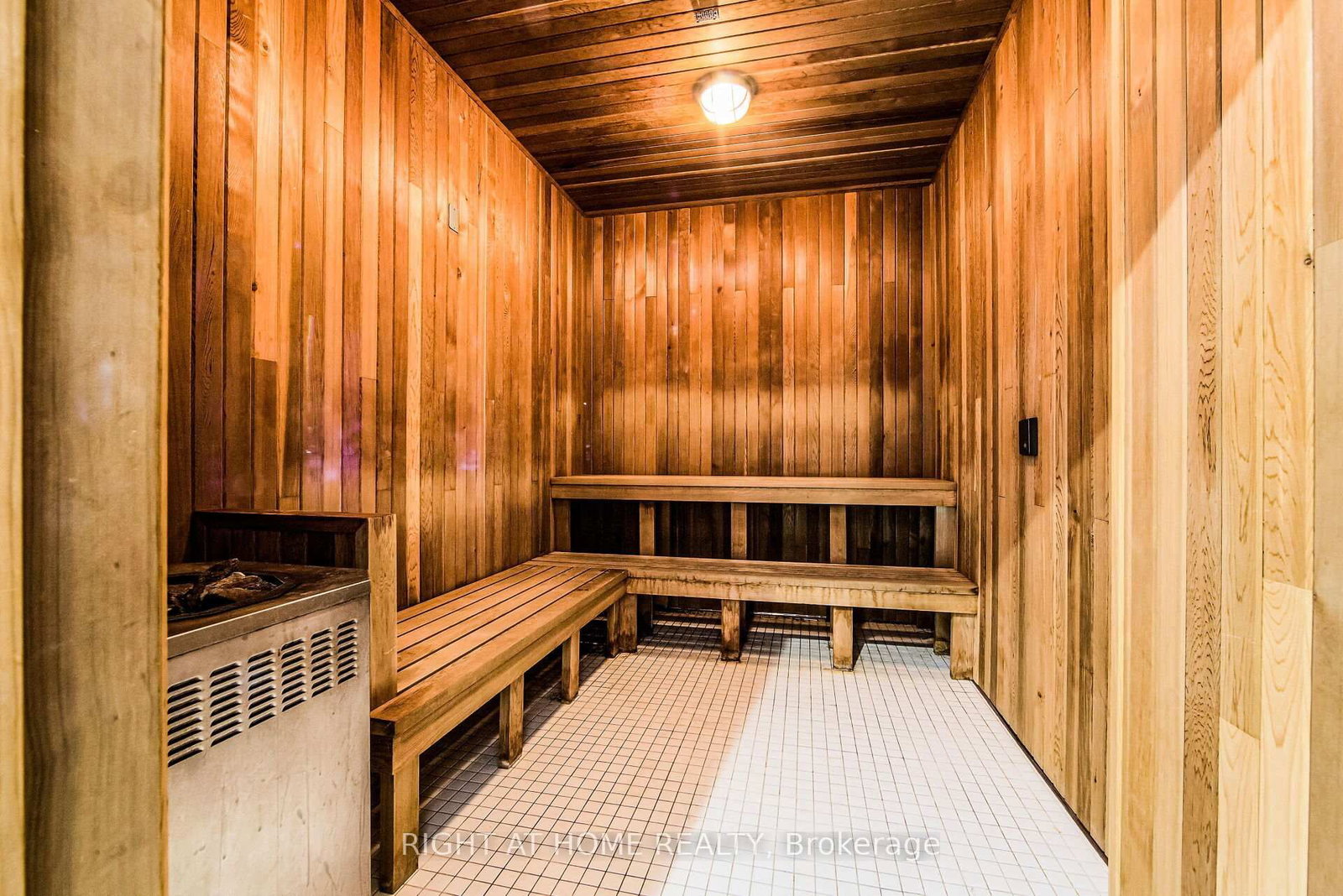 55 Speers Road, Unit 410 - Photo 26