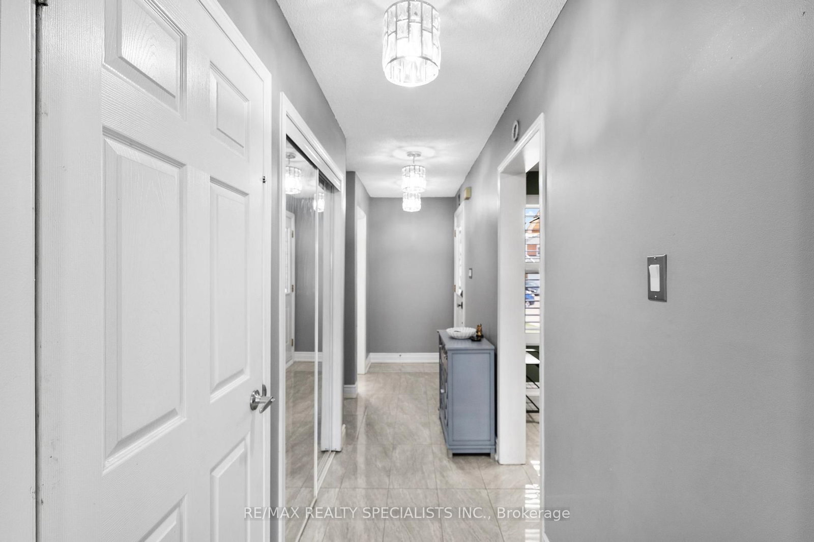 121 Tulip Drive - Photo 18