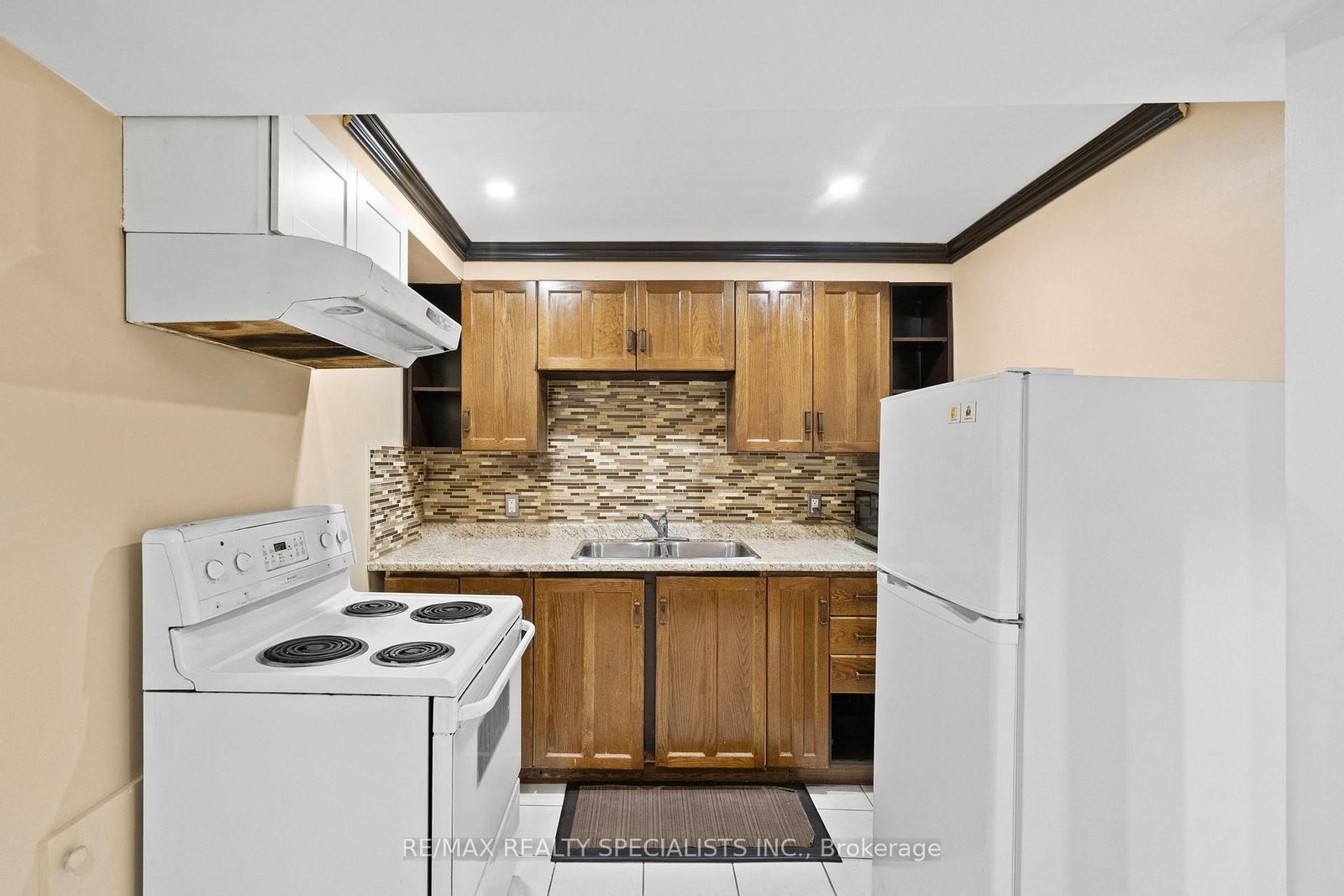 121 Tulip Drive - Photo 35