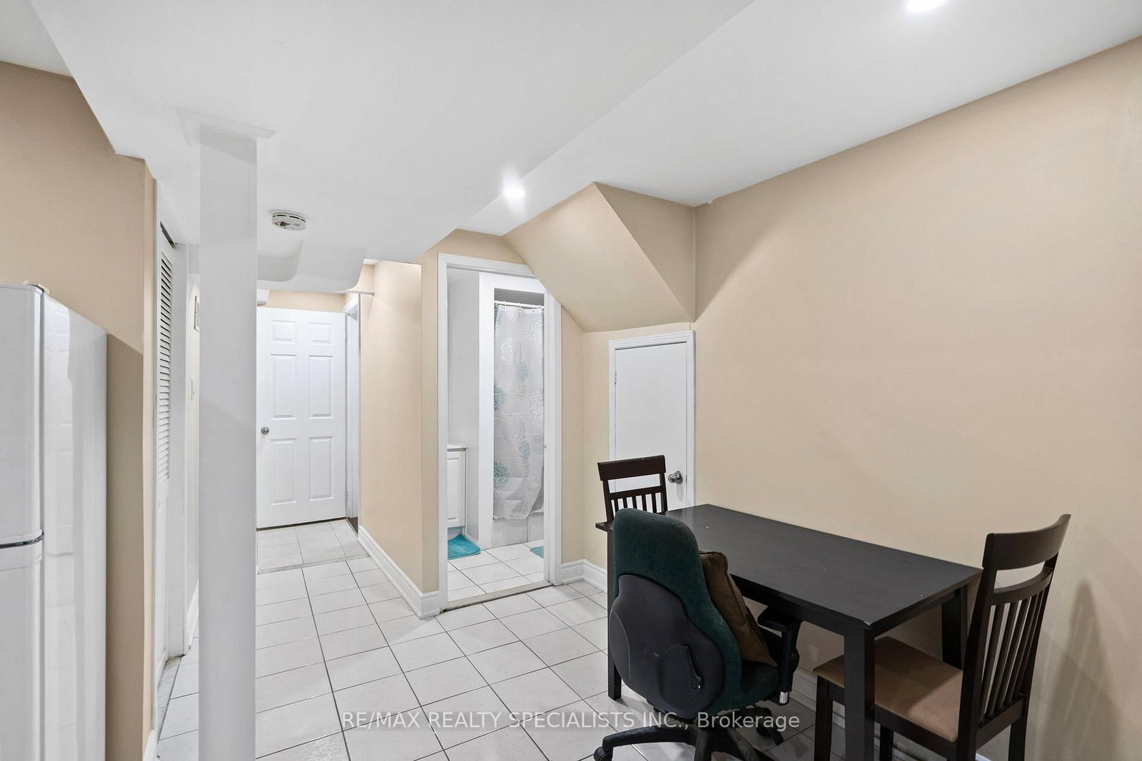 121 Tulip Drive - Photo 36