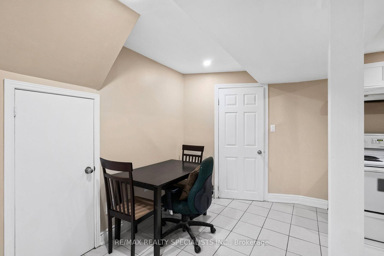 121 Tulip Drive - Photo 37