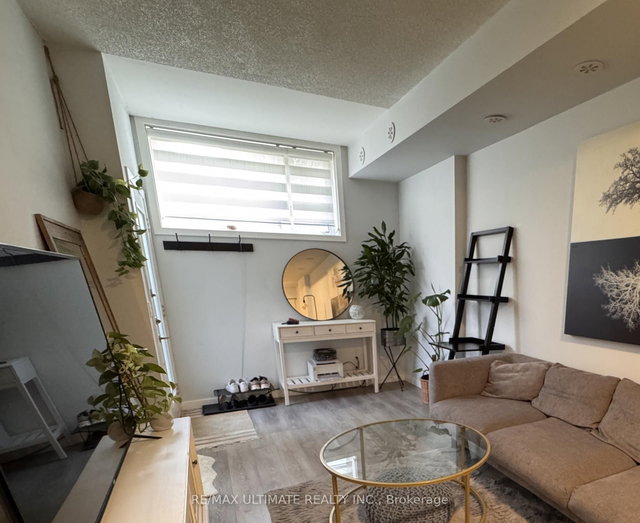 113 - 1135 Cooke Boulevard