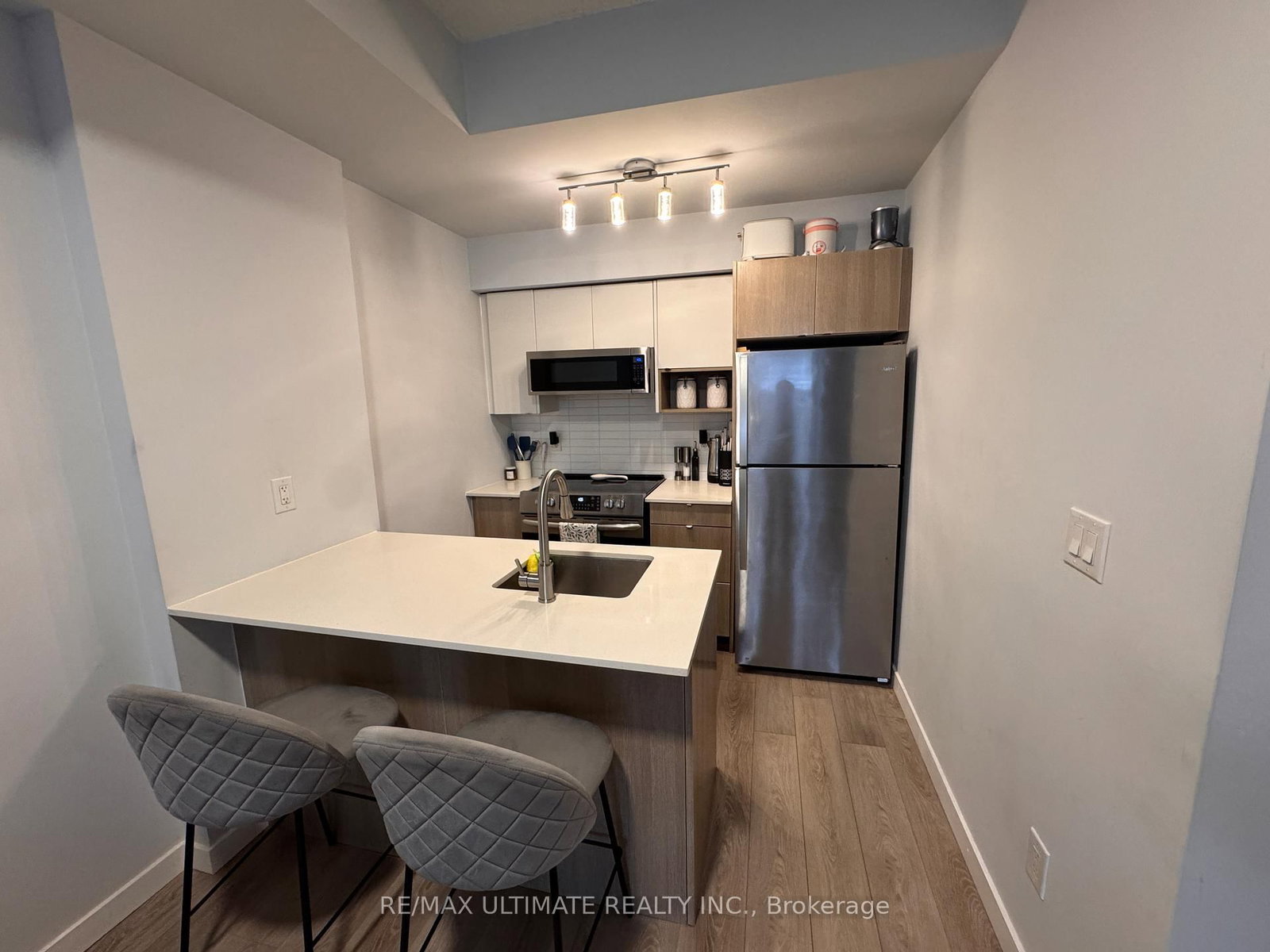 1135 Cooke Boulevard, Unit 113 - Photo 4