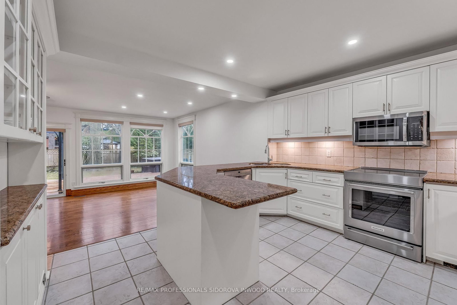 4 Baby Point Terrace - Photo 16