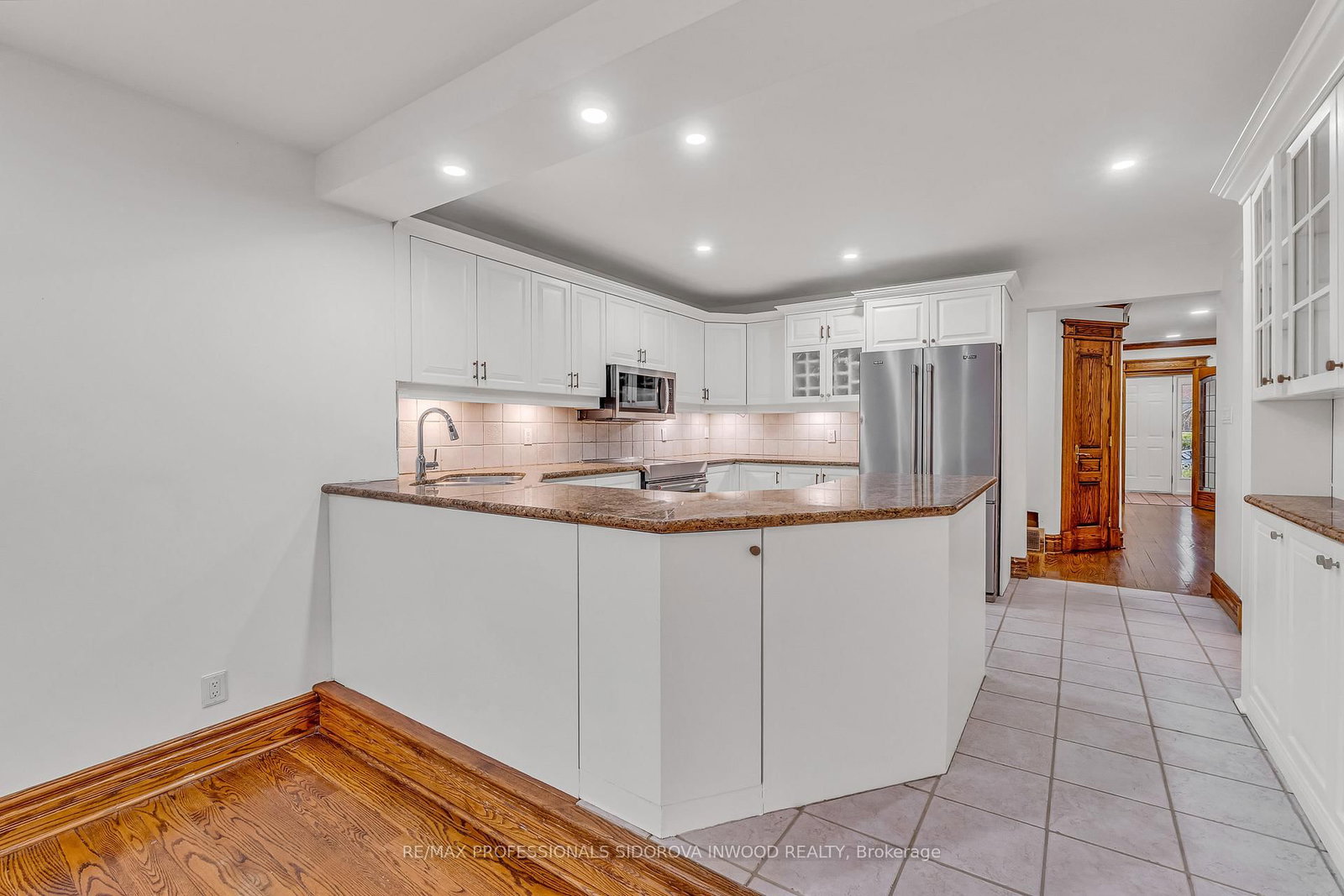 4 Baby Point Terrace - Photo 18