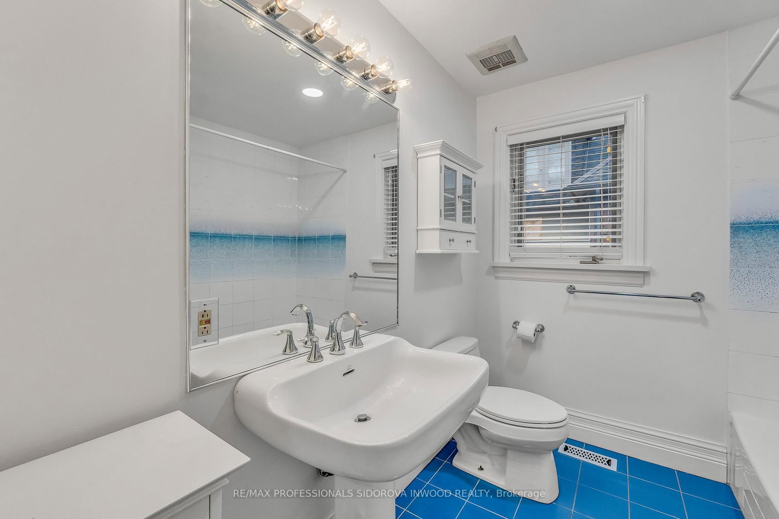 4 Baby Point Terrace - Photo 32