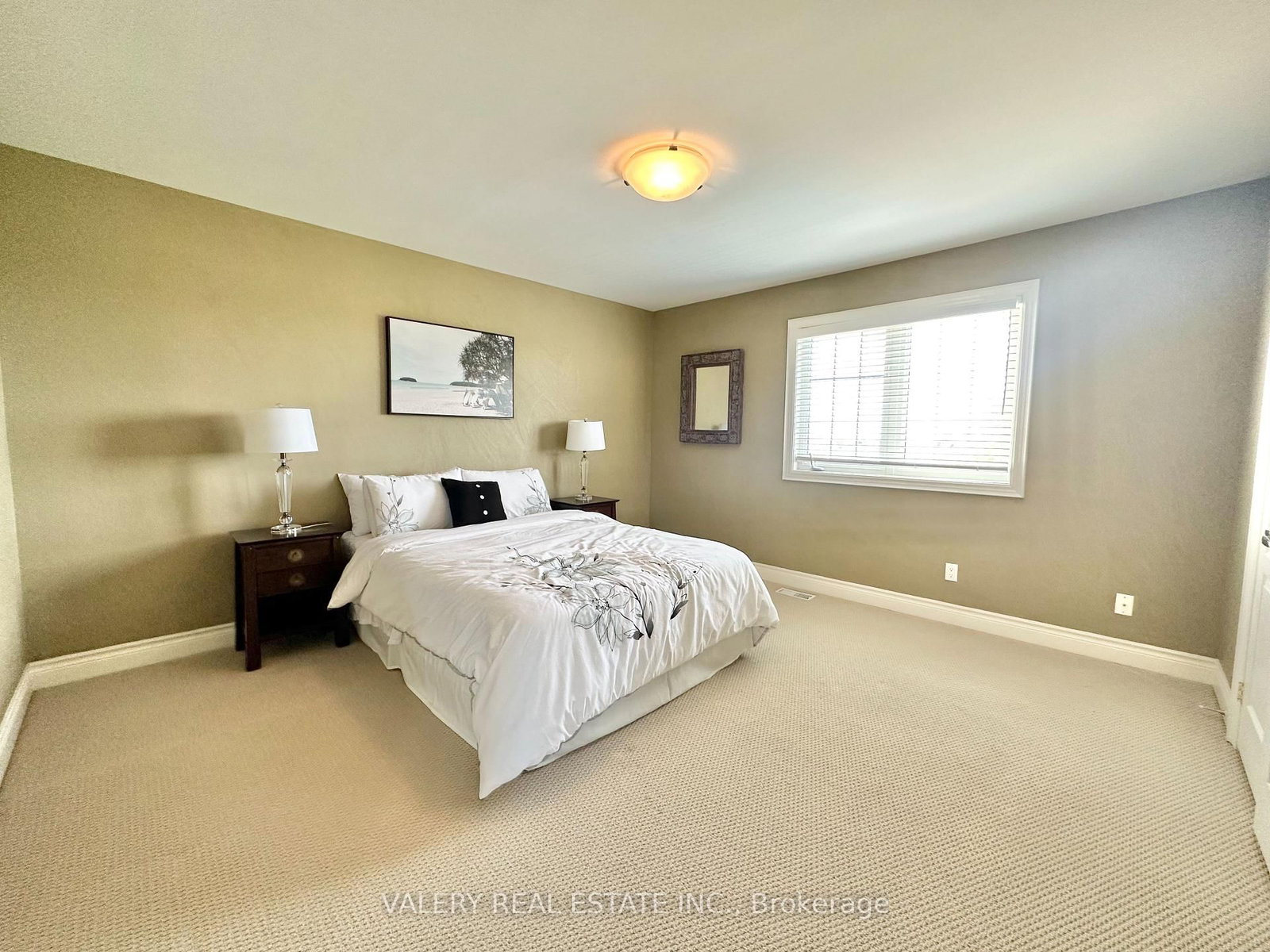 13 Classic Drive N, Unit - - Photo 32