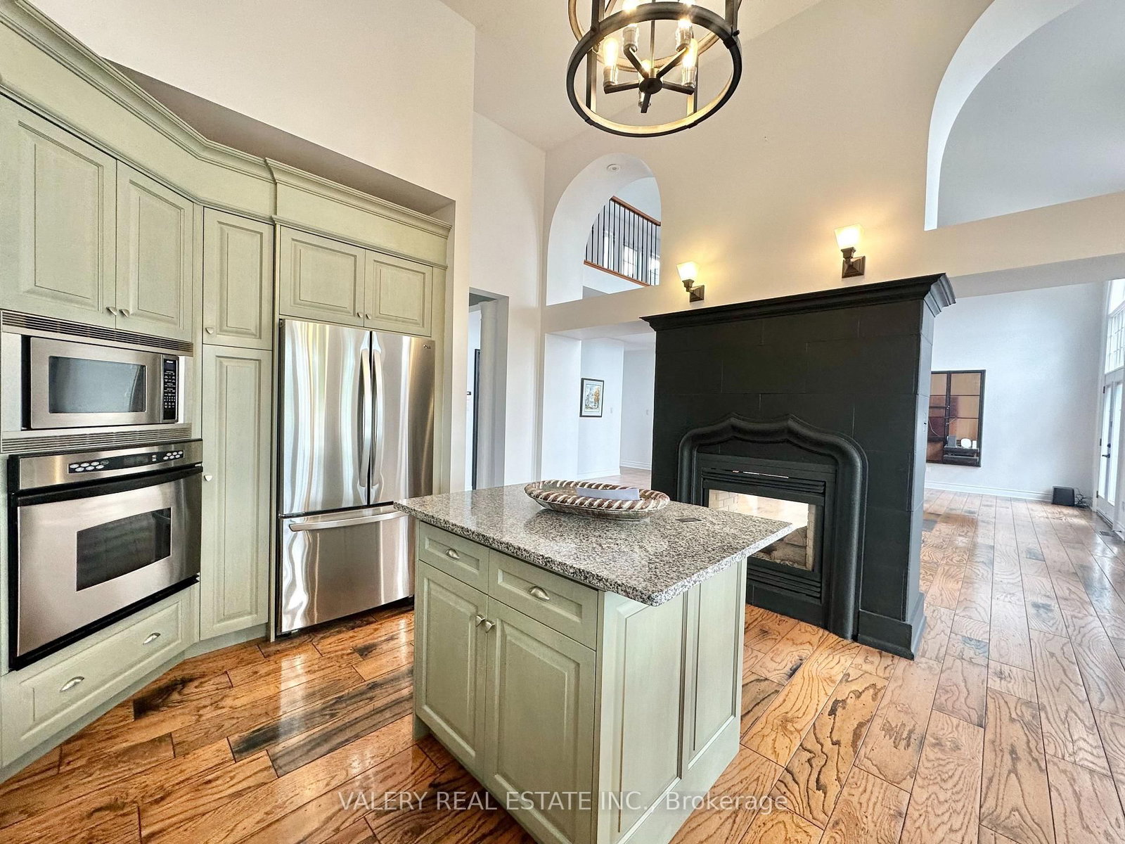 13 Classic Drive N, Unit - - Photo 39