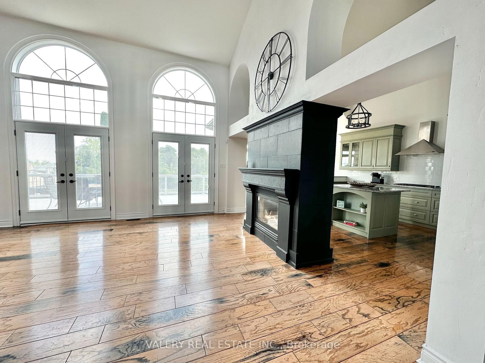 13 Classic Drive N, Unit - - Photo 44