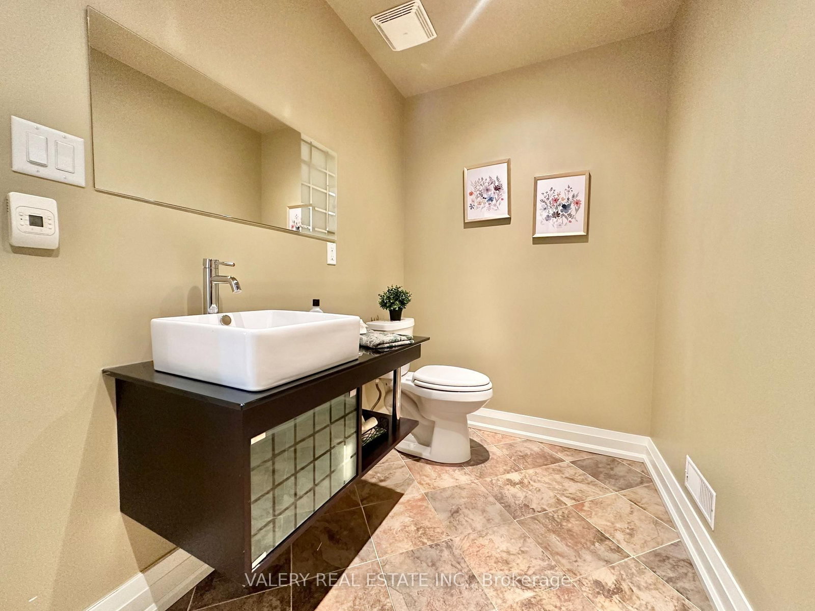 13 Classic Drive N, Unit - - Photo 45