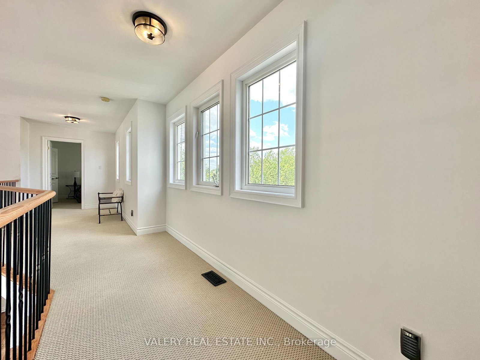 13 Classic Drive N, Unit - - Photo 9