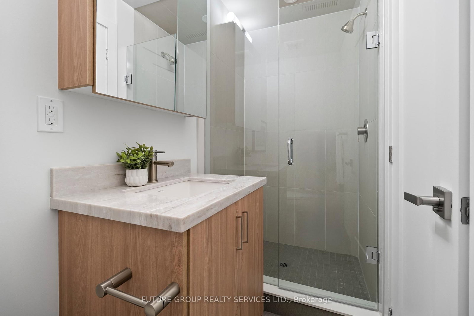 34 Poplar Avenue, Unit Unit 1 - Photo 20